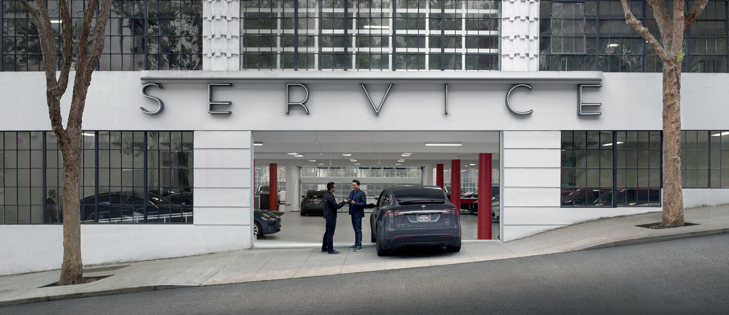 Tesla Bodywork Repair Now Can Be Done in Service Centers and Mobile