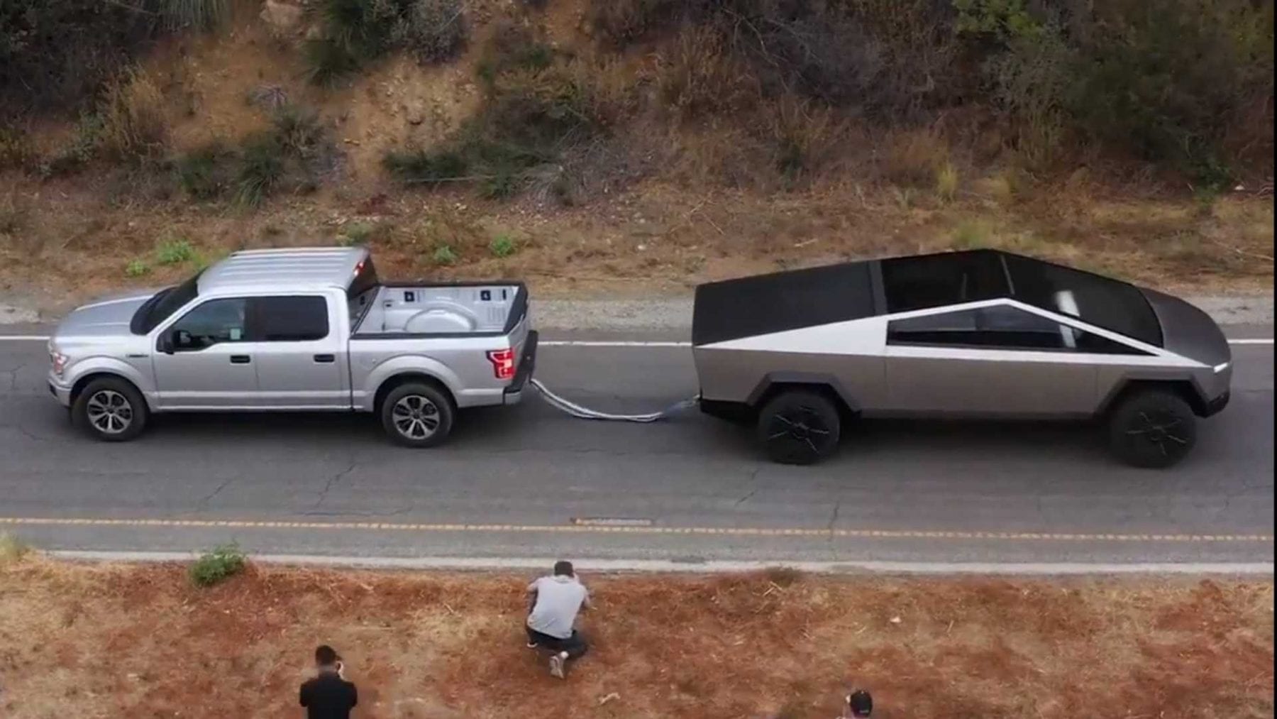 Tesla Cybertruck vs Ford F-150